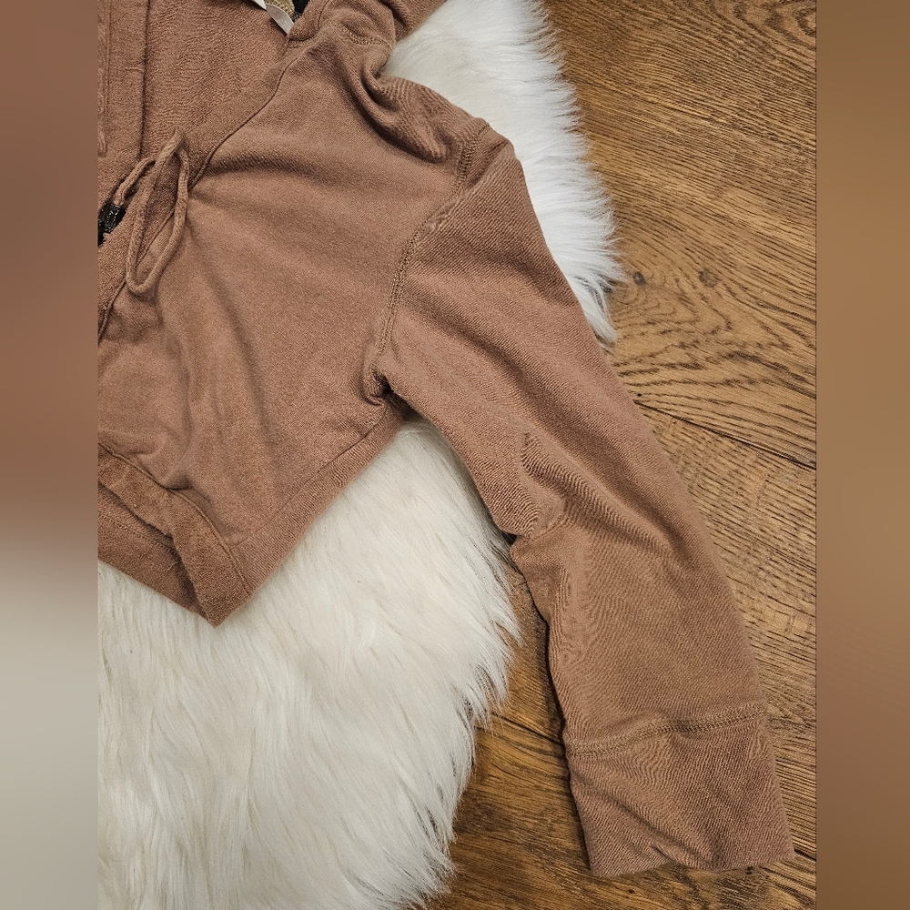 Vintage Brown Hooded Jacket and Green Tie-Front Top - Picture 11 of 14